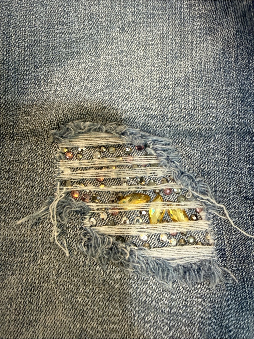 White House Black Market Washed Blue Skinny Jeans with Knee Rips - Picture 4 of 5